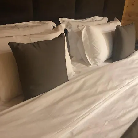Eurobushi Boutique Hotel 4*